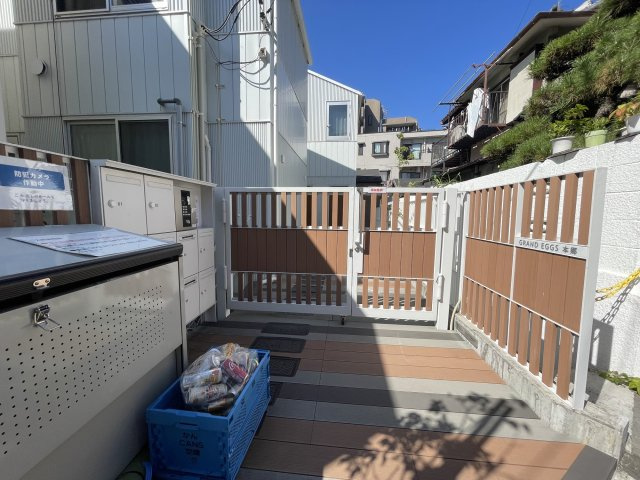【エントランス】
