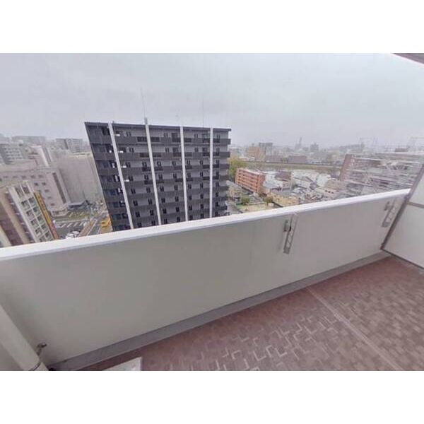 熊本市中央区米屋町２丁目の賃貸マンションのバルコニー