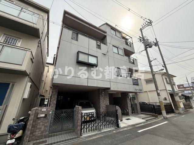 クォーク新森の外観