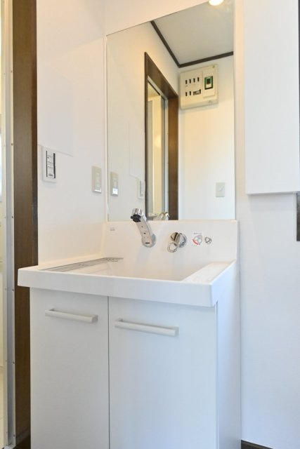 【独立洗面台】