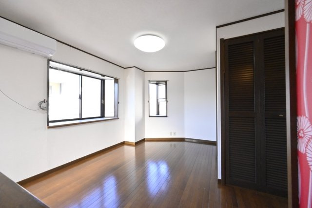 【居間・リビング】