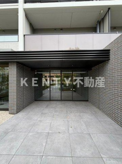 【エントランス】 | 建物の内部です