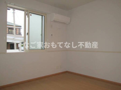 【寝室】 | WING WEST