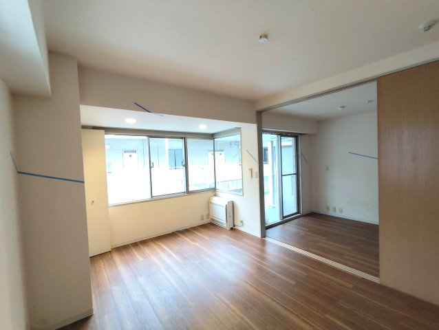 CITY HOUSE ISHIKIの居間・リビング
