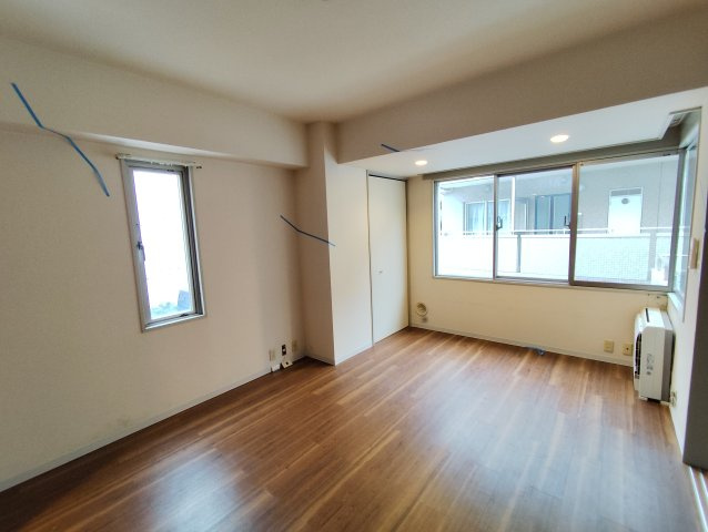 CITY HOUSE ISHIKIの居間・リビング