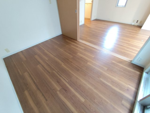 CITY HOUSE ISHIKIの洋室