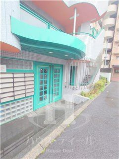 【エントランス】 | グリーンロード中台 | エントランス