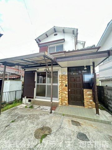 二屋戸建て