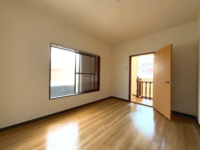 羽曳野市はびきの１丁目の一戸建ての洋室