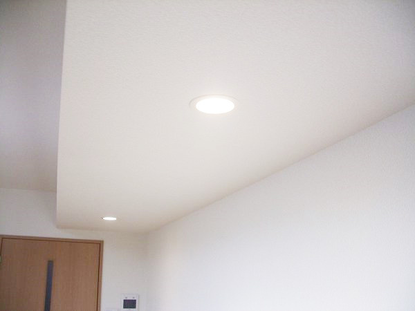 ルーブル鷺宮参番館の設備|ダウンライト（同一仕様写真）