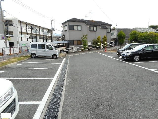 【駐車場】 | ラルジュウエスト