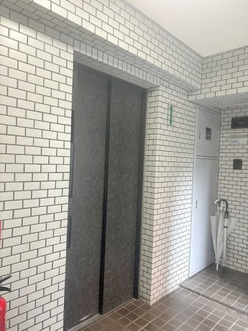 向島パークハイツ第2 　6階　リ　フォーム済　家具付のその他共用部分