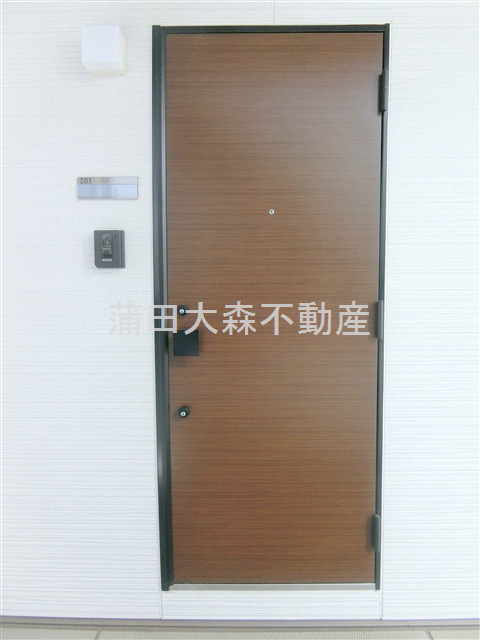 Alivio桜坂の玄関