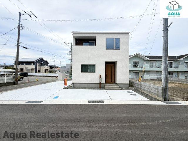 オール電化デザイナーズハウス北島町鯛浜建売⑬の前面道路含む現地写真|外はこのようになっています　