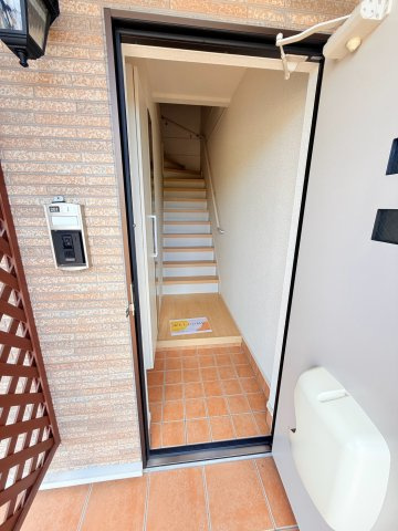 プラシード　Ⅰの玄関