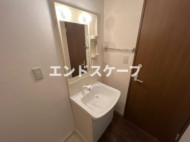 エスポアールＫの洗面所|洗髪洗面化粧台
高崎、前橋のお部屋探しはエンドスケープまで！お客様の理想お聞かせ下さい♪