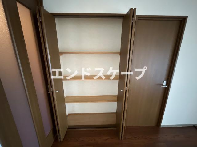 エスポアールＫの収納|LDK収納
高崎、前橋のお部屋探しはエンドスケープまで！お客様の理想お聞かせ下さい♪