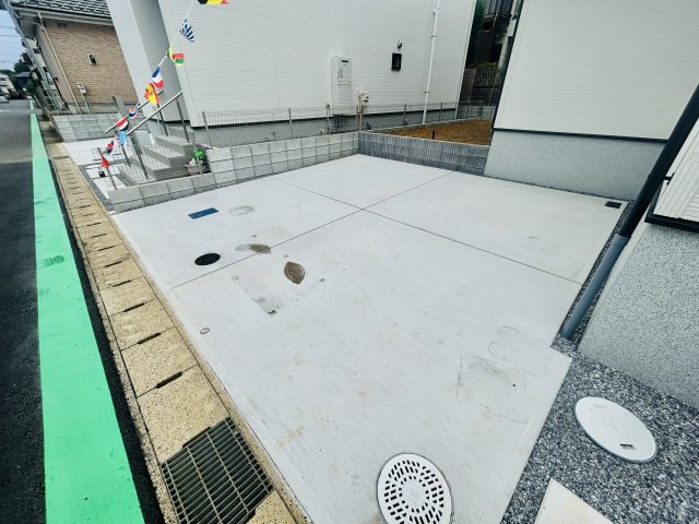 千葉市若葉区若松台２丁目２４－１期の駐車場