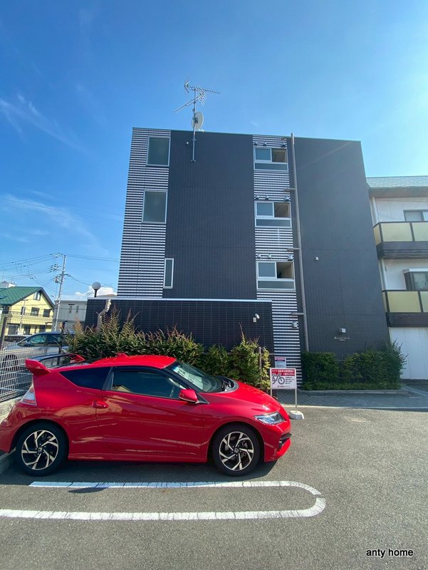 イースト ブルーの外観