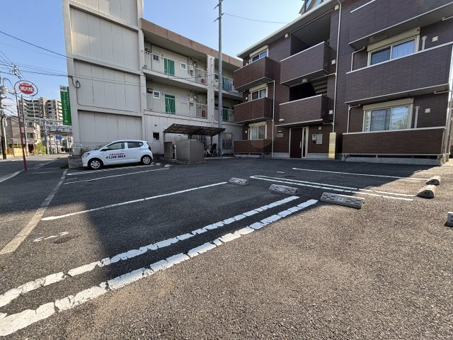 【駐車場】ブランハイム