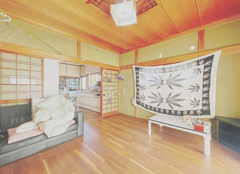 売中古戸建　富士宮市山本の居間・リビング