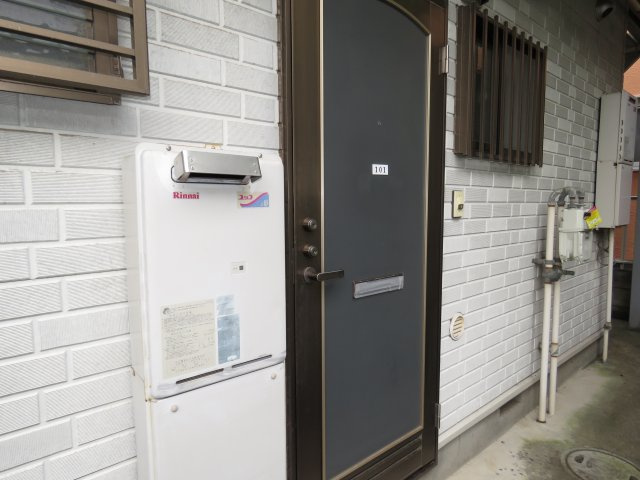 工藤コーポの玄関
