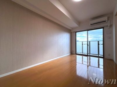 【居間・リビング】 | ハーモニーレジデンス名古屋今池 | ゆったりとした居間です