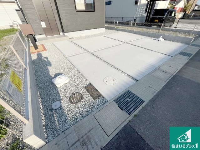 姫路市網干区高田　第4期　新築一戸建ての駐車場|駐車スペース！散水栓があるので、こまめに愛車を洗えます！
