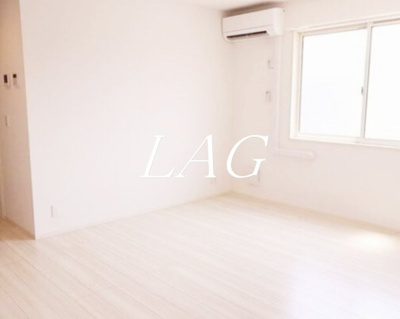 【居間・リビング】 | パティオロブレ | 洋室のお部屋です。