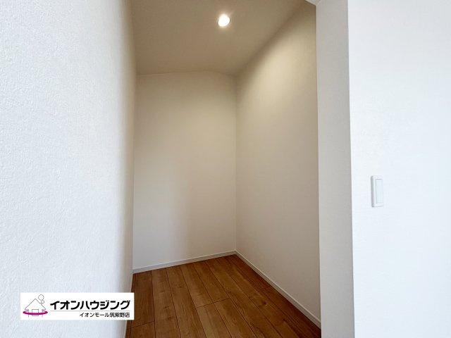 春日市紅葉ヶ丘東1期1号棟