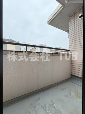 【バルコニー】 | ドミール久我山 | 絨毯5帖①　バルコニー