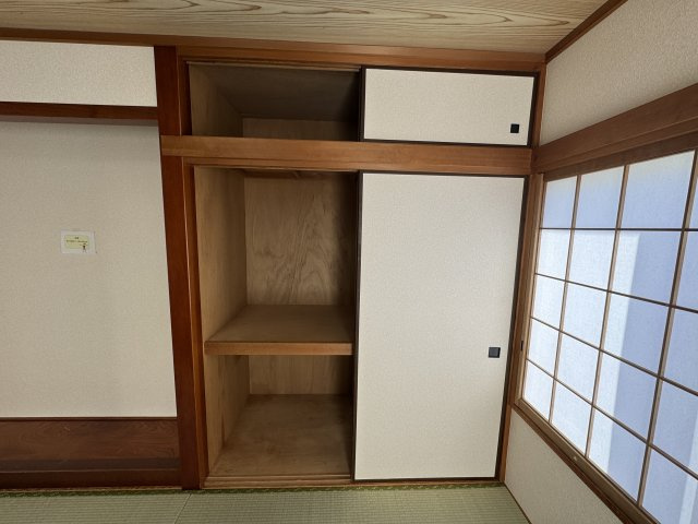 ウィスラービレッジ 7号の収納|押入（1階和室）