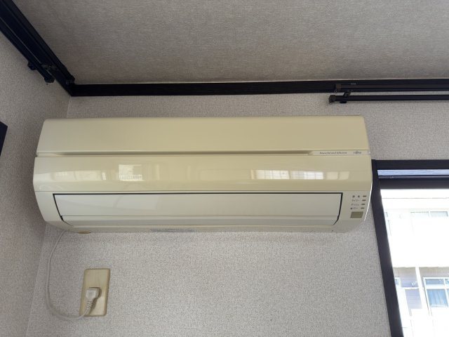 ウィスラービレッジ 7号の設備|エアコン