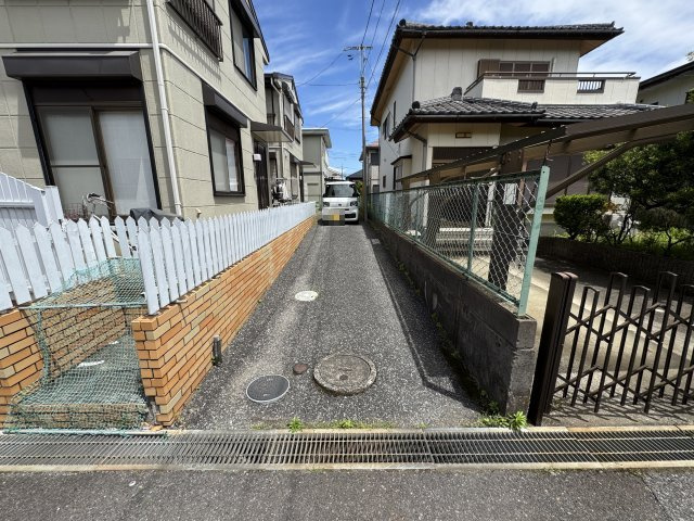 ウィスラービレッジ 7号の駐車場|車両サイズを現地にて確認をお願い致します。