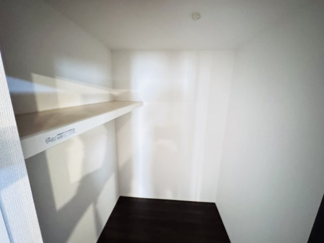 柏大津ケ丘1丁目（大津ヶ丘台第一小学校:徒歩9分）の収納|1Fファミリークローク