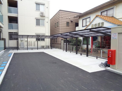 【その他】 | グランコート幸 | 屋根付き駐輪場