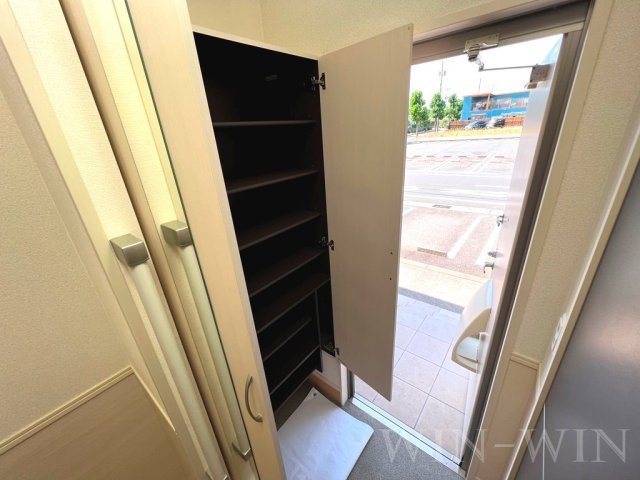 パティオ飯村の玄関