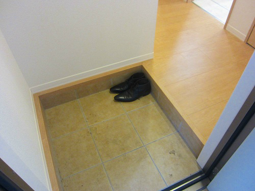 シャーメゾンクオレールの玄関