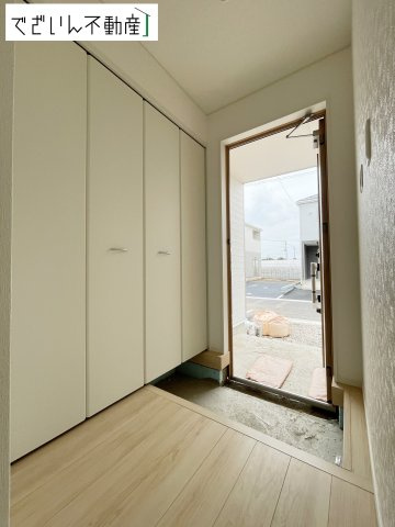 【玄関】 | CRADLE GARDEN上里町黛 第1　新築住宅 | ≪6号棟≫
現地(2026年9月撮影)