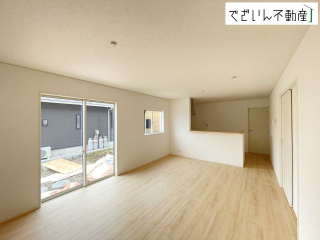 【居間・リビング】 | CRADLE GARDEN上里町黛 第1　新築住宅 | ≪6号棟≫
現地(2026年9月撮影)