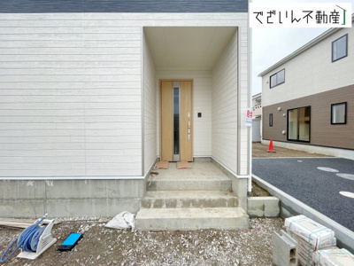 【玄関】 | CRADLE GARDEN上里町黛 第1　新築住宅 | ≪6号棟≫
現地(2026年9月撮影)