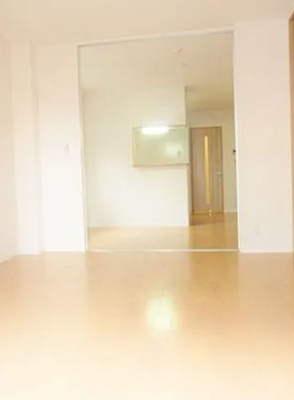 【居間・リビング】 | アーク池袋 | 使いやすい居間です