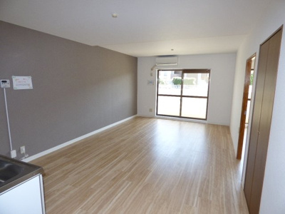 【居間・リビング】 | ニューリバティ藤田