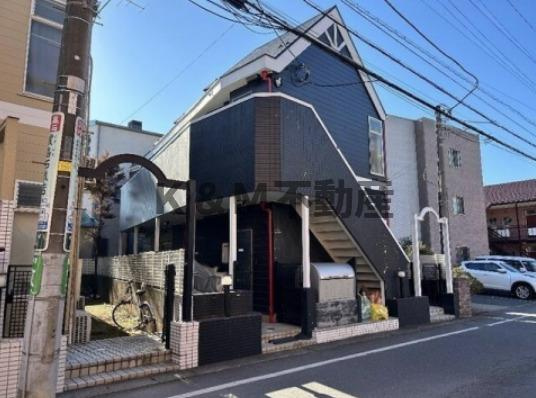 ジュネパレス柏第４９のロビー|毎日通るロビーはこのようになっています