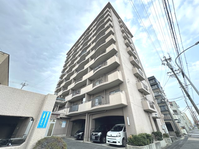 ジャルダン内田橋の外観