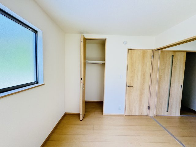 柏市戸張新築戸建の収納|1F5.25帖洋室収納