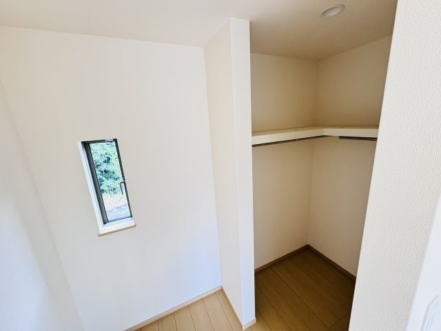 柏市戸張新築戸建の収納|7.87帖寝室・ウォークインクローゼット