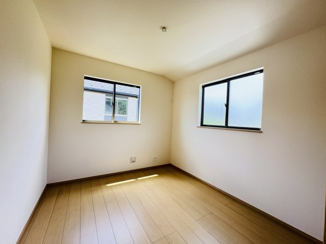 柏市戸張新築戸建の洋室|5.25帖洋室