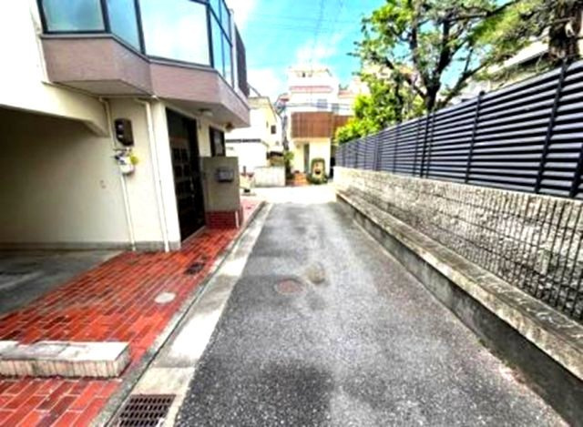 西宮市満池谷町の前面道路含む現地写真|私道負担面積：有