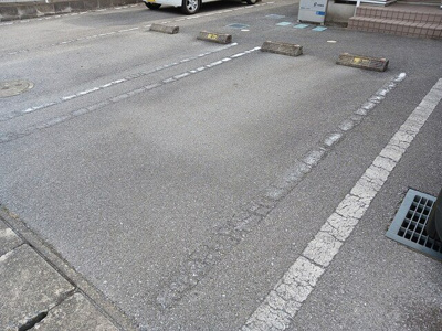 【駐車場】 | セイバリ－